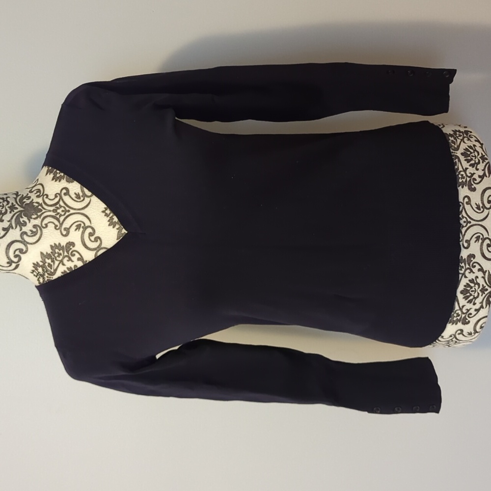 Ann Taylor Classic Navy Long Sleeve Sweater